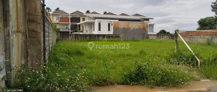 Tanah Matang Siap Bangun di Komplek Elit Setra Duta Bandung Utara 1