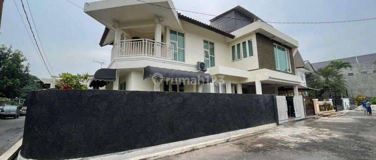 Rumah Siap Huni Posisi Hook Di Dkt Batununggal 1