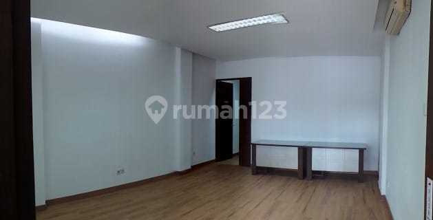 Affordable Office Space for Rent in South Jakarta 1