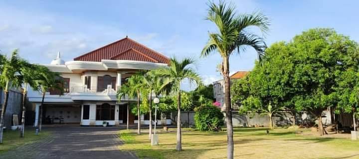 Rumah Mewah Kerobokan di Jalan Gunung Salak 1