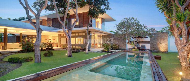 Villa Balangan di Jalan Pantai Balangan 1