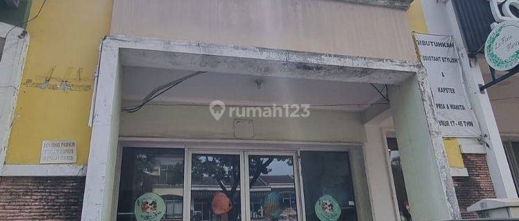 Ruko siap pakai lokasi strategis di Gading Serpong 1