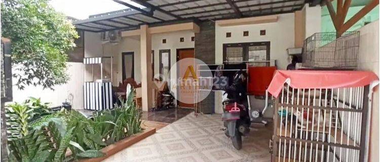 Rumah minimalis siap huni di Jalan ciwastra Bagus 1