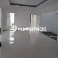 Rumah Hook Dalam Cluster di Kebayoran Residence Bintaro Jaya 1