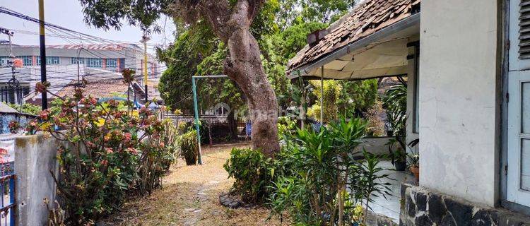 Rumah Tua Bekas Kost An Dijalan Cikutra Dekat Kampus Widyatama 1