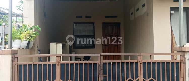 For Sale: Active Boarding House in Bumi Panyileukan Complex, 2-Car Road Access. 1