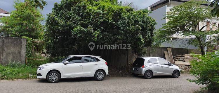 Dijual Tanah Kavling di Jl. Setrasari Kulon, Bandung 1