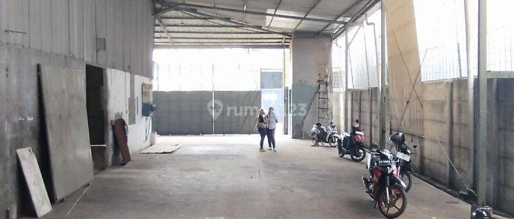 Disewakan Gudang di Cipondoh 1600M Ruang Kantor, Izin Industri, Akses Kontainer 1