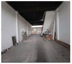 Super Strategic! 3-Story Shop House on Sungai Rokan Pekanbaru, Close to Main Road Access 1