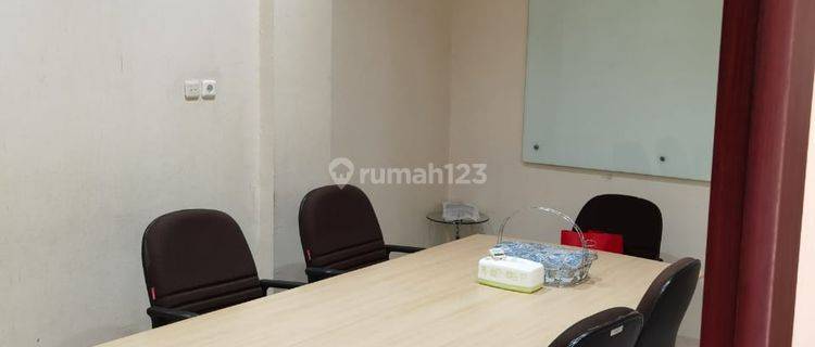 Ruko di Komplek Ruko Roxy Mas, Jakarta Pusat 1