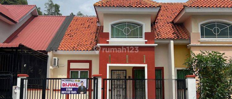 Dijual Rumah Villa Bukit Indah 1