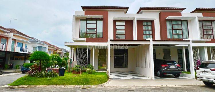 Rumah Kontrakan Bagus Semi Furnished HGB di Grand Orchid , Batam 1