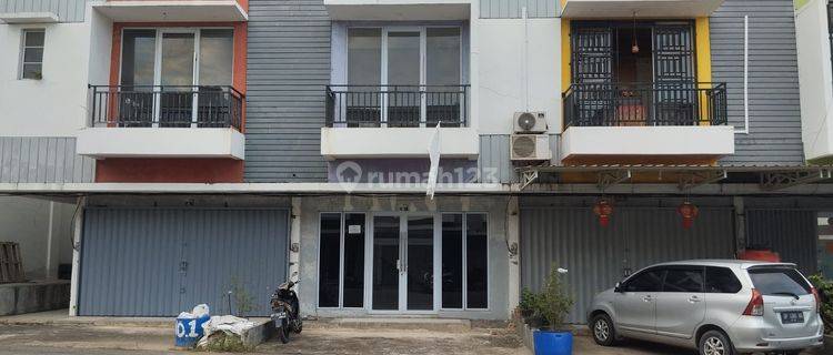 Dijual Town House Nico Residence 1