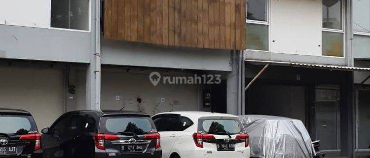 Ruko 3 Lantai Holis Regency Dekat Gerbang Tol Pasirkoja Bandung 1