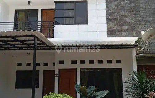 Rumah Kontrakan Town House Berlian Ciganjur Residence Jagakarsa  1