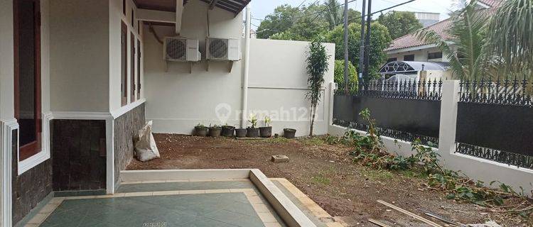 Rumah Furnished Kontrakan Bagus Komplek Bukit Cinere Indah  1