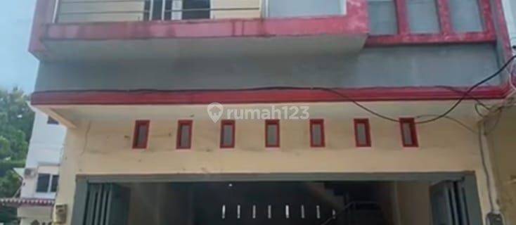 Disewakan Ruang Usaha Di Lantai Dasar  1