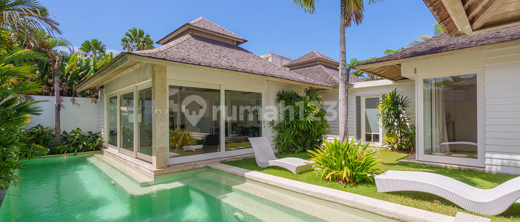 Leasehold Luxury 6 Unit Villa Complex Central Berawa Canggu 1