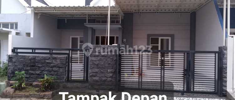 Rumah Bonus Perabotan Baru di Kencana Residence Karangploso Malang 1
