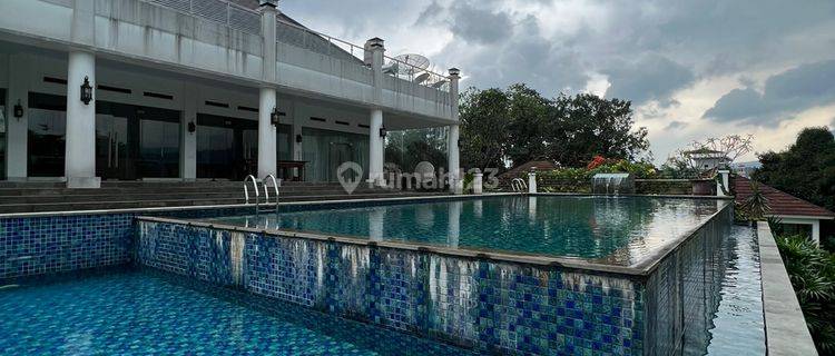 Dijual Villa Mewah Di Sentul 1