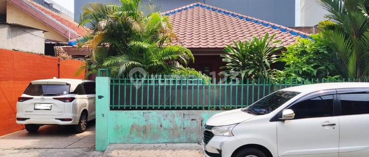 For Sale House In Kebon Sirih, Menteng Central Jakarta 1