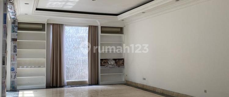 Disewakan Rumah Mewah di Prapanca Jakarta Selatan 1