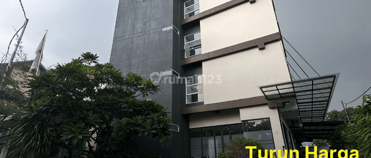 Dijual Hotel 5 Lantai + Basement + Rooftop Area Matraman, Furnished 1