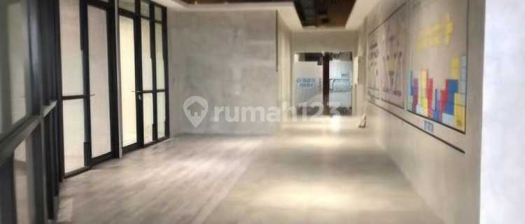Pusat Kota Premium Office Space Pakuwon Tower Surabaya 250.5m2 Connect Tp6 Siap Pakai 1