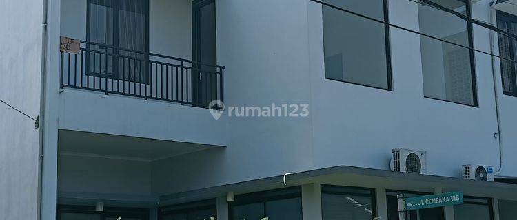 Rumah bagus di Adipura 2 Lantai SHM bangunan baru dekat Summarecon 1