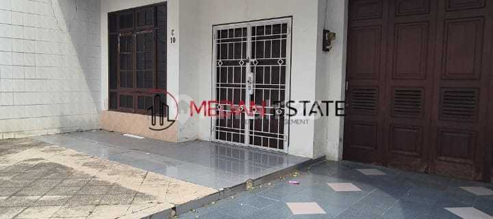 For Sale Villa House in Polonia Indah Medan!! 1