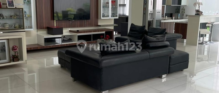 DIJUAL RUMAH BAGUS DAN ASRI SINGGASANA PRADANA KOTA BANDUNG 1