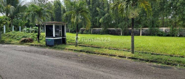 Tanah Kavling Strategis Tropikana Jababeka Luas 521m2 Cikarang 1