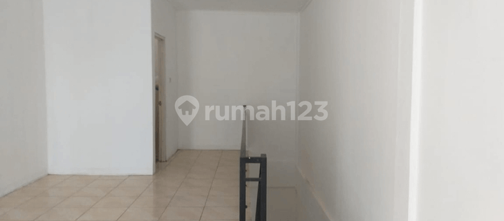 Centra Niaga 2-Story Shop House Negotiable Price at Jabaeka 1