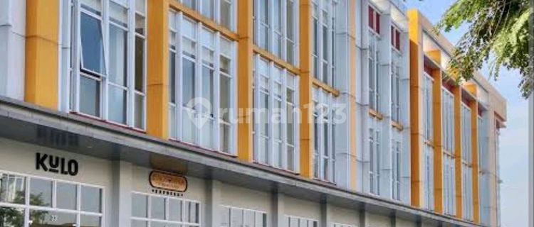 For Rent: Magna 2 Unit Rendeng Shop House, Main Road Position, Summarecon Bandung 1
