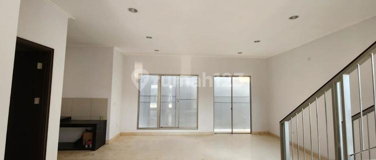 Rent Golf Island PIK House size 8x15 with 4 AC units CHEAPEST 1