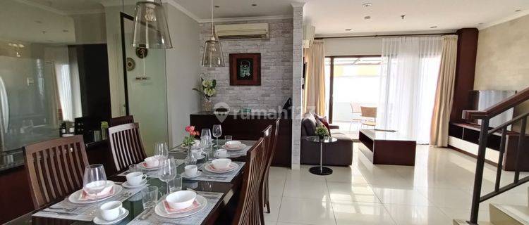 Disewakan Apartemen di Atas Mall 3 BR Furnished Min 1 Thn Sewa 1