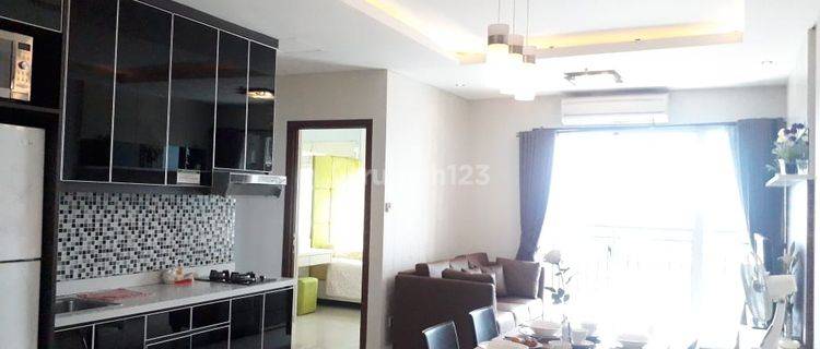 Disewakan 3BR di Jakarta Pusat High Floor Full Furnished 1