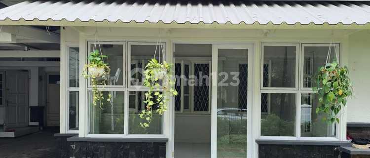 For Sale House in Martimbang, Kebayoran Baru, South Jakarta 1