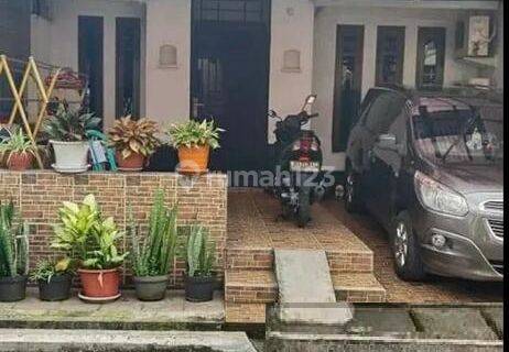  Dijual Rumah Taman Ubud Cempaka, Lippo Village, Tgr Rapih , Sudah Renov , Siap Huni  1