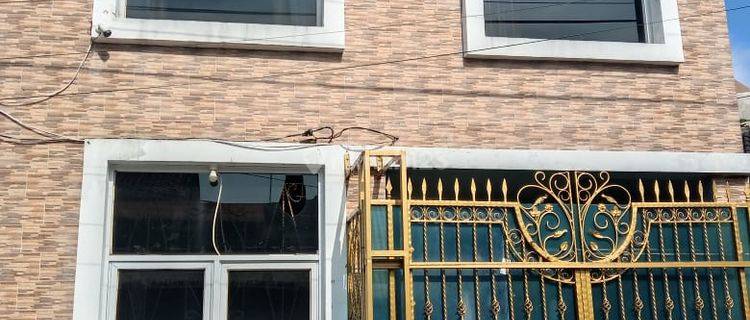 Dijual Cepat Rumah 2 Lantai Di Komplek Puri 1