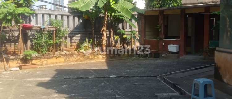 Dijual Rumah Hitung Tanah Kebayoran Baru 1