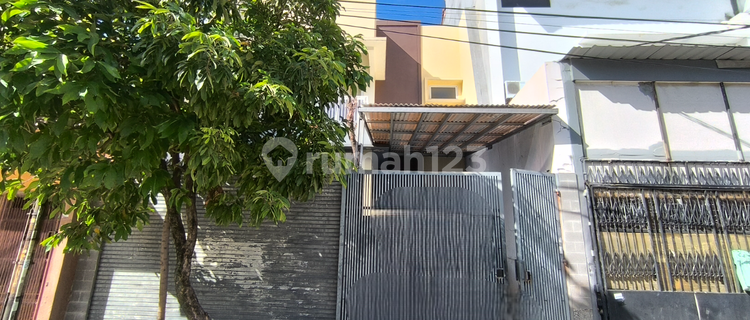 Rumah Siap Huni, Lokasi sangat strategis, Jual Murah 1