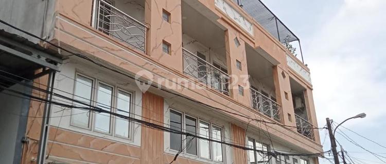 Dijual Rumah Gandeng Cocok Untuk Kantor Perumahan Griya Dadap  1