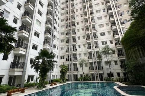 For Sale Fully Furnished Apartment Steps Away from LRT Station 1