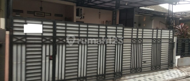 For Quick Sale: Strategic 2-Story House in Bintara, West Bekasi 1