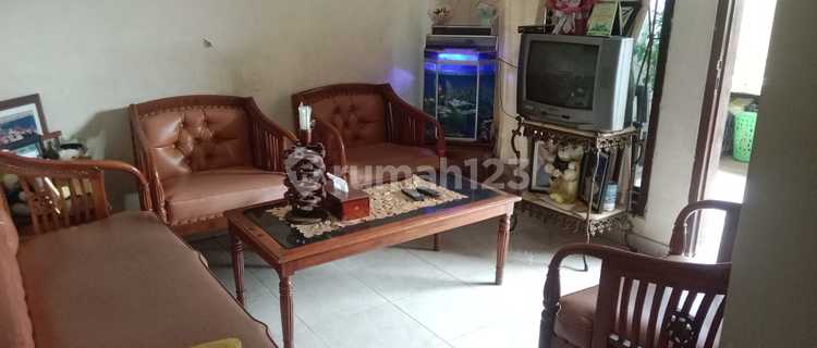 Disewakan Rumah Minimalis Dan Strategis Di Cibodas Tangerang 1