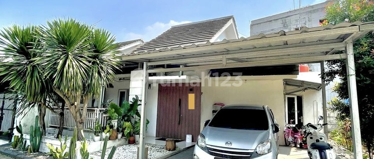 Get a Resort-Style House in Cilodong Depok Immediately 1