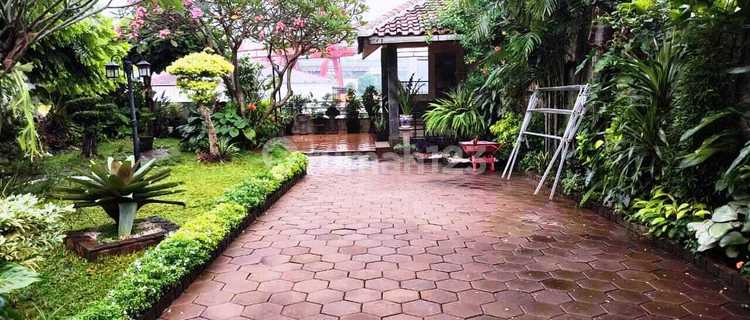 Dijual Rumah 10 Kamar Tidur Lengkap Dengan Taman Pribadi Di Cipinang Melayu Jakarta Timur 1