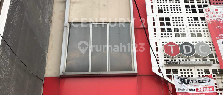 Ruko Pojok Di Pinggir Jalan Raya Rawamangun 1
