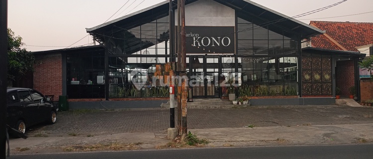 Tempat Usaha Siap Pakai Tembalang  1